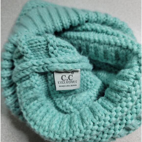 C.C. Mint Green Knitted Cap One Size Warm Cozy Soft Stretchy - Picture 2 of 2